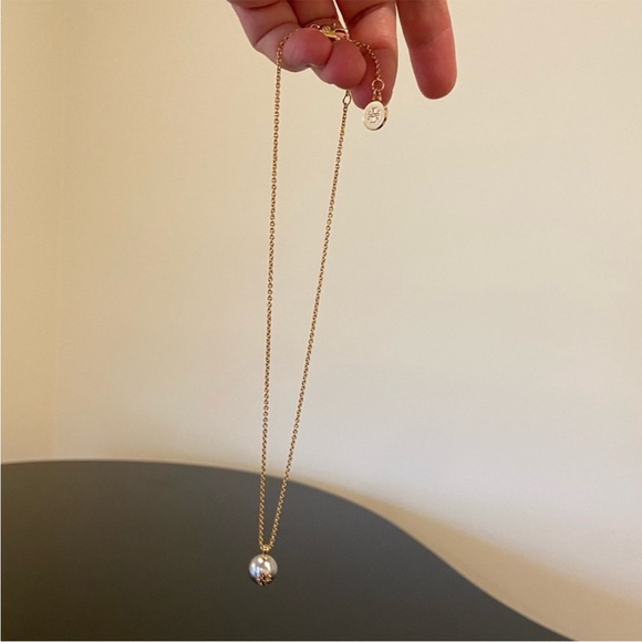 Tory Burch Authentic Timeless Classic Luxe Preppy Gray Pearl Chain Necklace - Picture 6 of 11